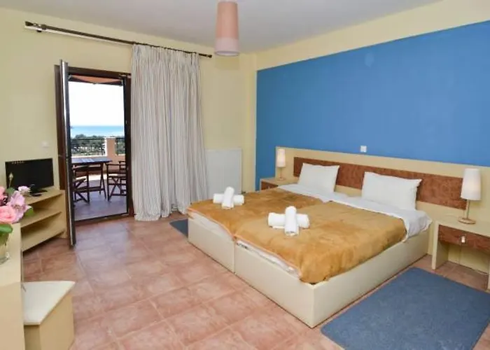 Ξενοδοχείο με διαμερίσματα 'στη γειτονιά του φεγγαριού'